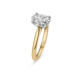 Oval diamond tapering solitaire