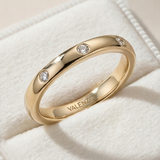 Hammer set diamond band